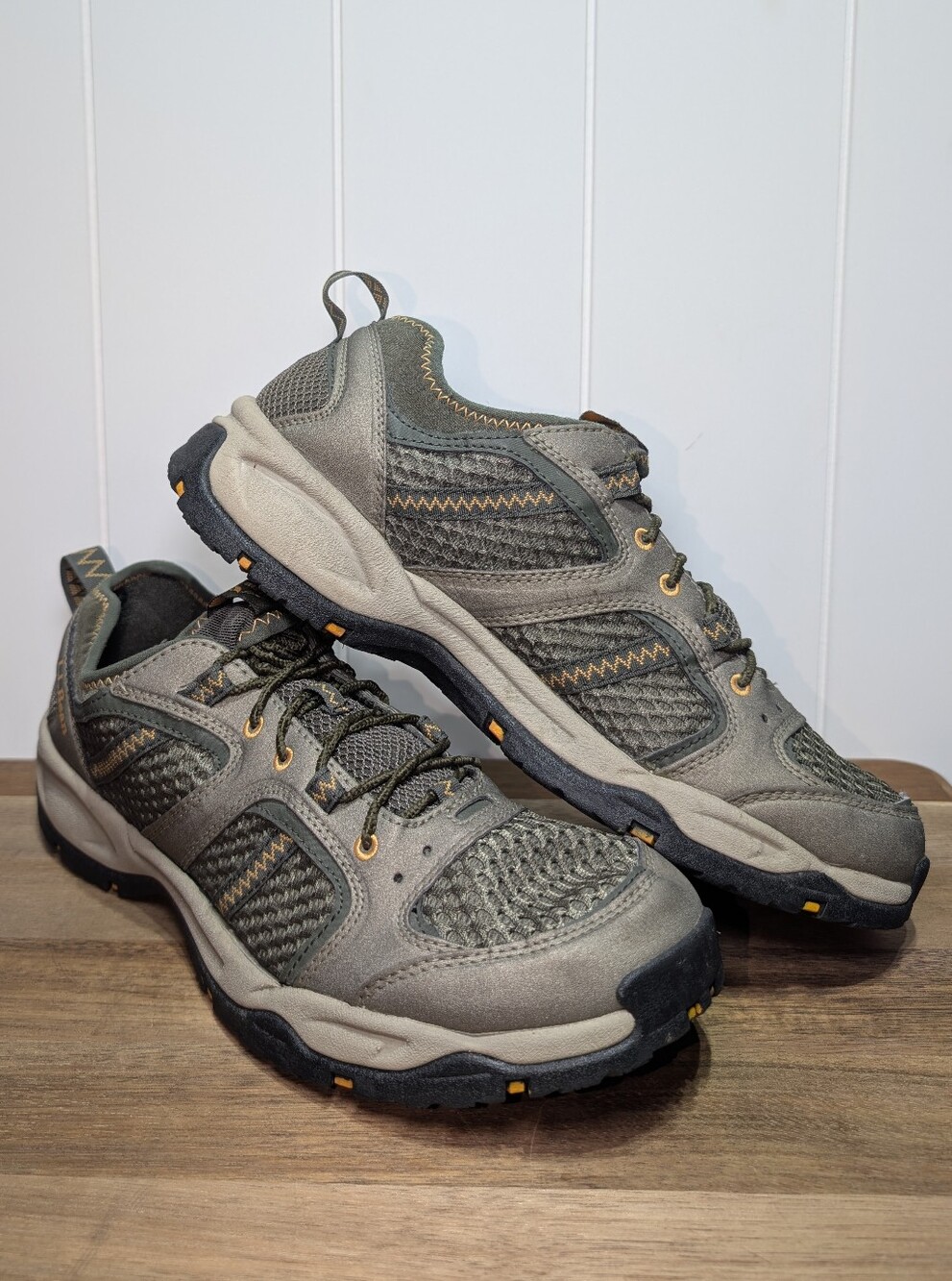 L.L. Bean Rocky Coast Multisport Green Hiking Trail Shoe 287225 Men's 9M